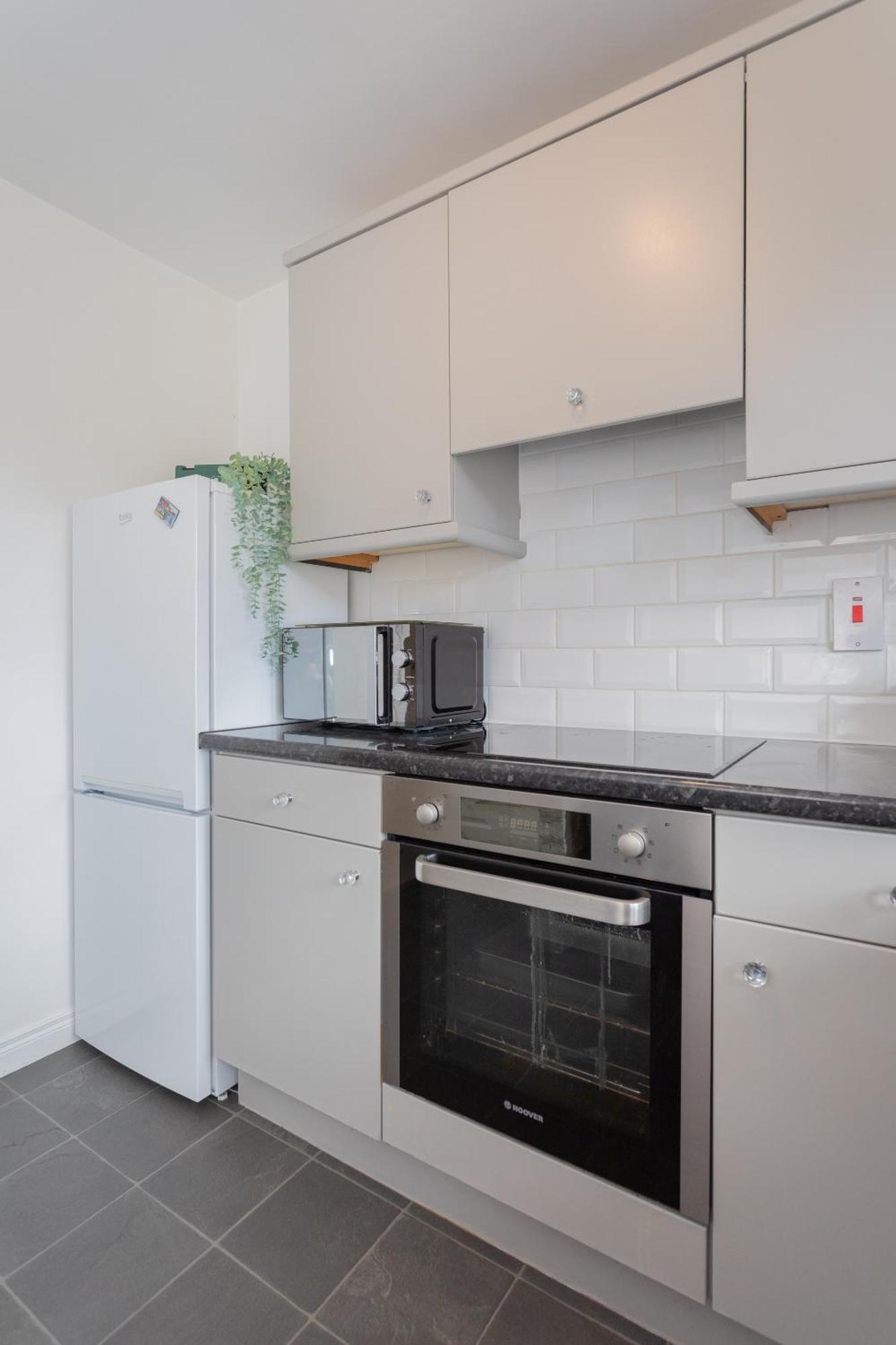 Ardenlee - Stylish 3 Bed Apt Close To City, Parking And Wifi Belfast Bagian luar foto