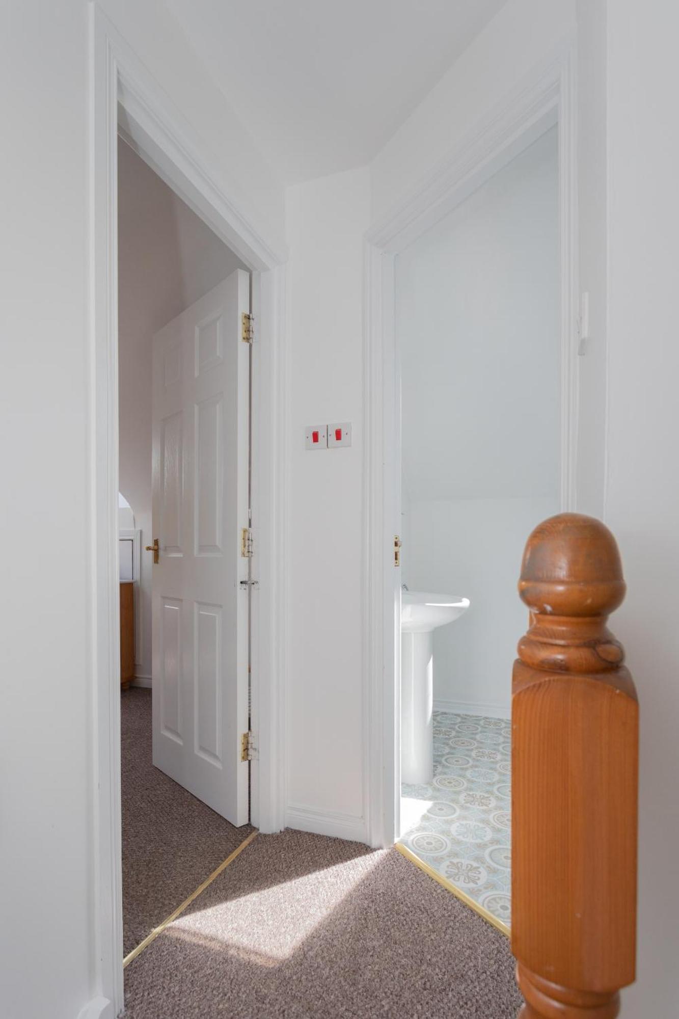 Ardenlee - Stylish 3 Bed Apt Close To City, Parking And Wifi Belfast Bagian luar foto