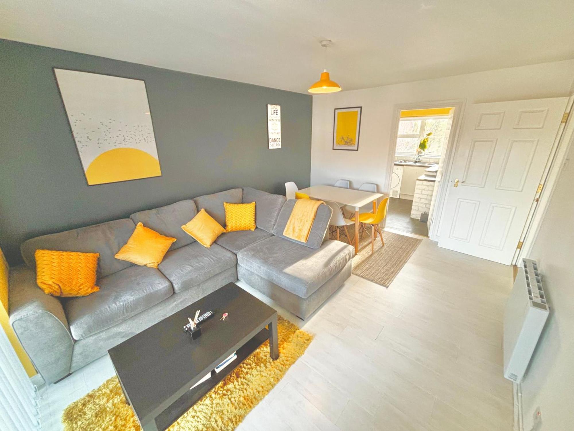 Ardenlee - Stylish 3 Bed Apt Close To City, Parking And Wifi Belfast Bagian luar foto